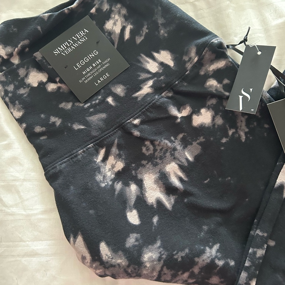 Simply Vera Vera Wang Black Tie-Dye Leggings - Picture 6 of 6
